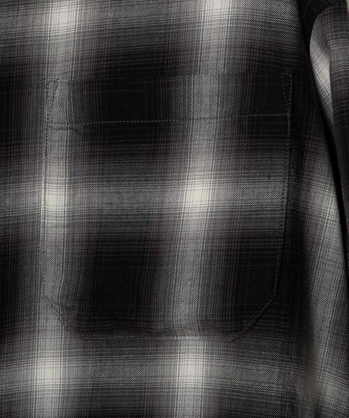 WEGO（ウィゴー）の「WEGO/オンブレチェックシャツ（シャツ/ブラウス・メンズ・ブラック系その他2/ホワイト系その他2/ブルー系その他2/オレンジ系その他3・SMALL/MEDIUM/LARGE）」の22枚目の写真