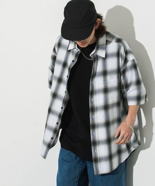 WEGO（ウィゴー）の「WEGO/オンブレチェックシャツ（シャツ/ブラウス・メンズ・ブラック系その他2/ホワイト系その他2/ブルー系その他2/オレンジ系その他3・SMALL/MEDIUM/LARGE）」の14枚目の写真