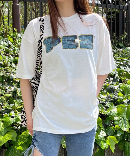 GLAMOROUS JANE(グラマラスジェーン)の「バックプリントPEZビッグTシャツ(Tシャツ/カットソー・レディース・チャコールグレー/オフホワイト/ブラック・FREE)」の9枚目の写真