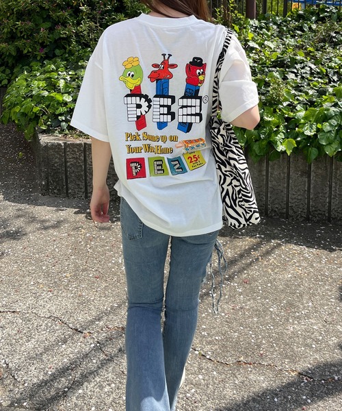 GLAMOROUS JANE(グラマラスジェーン)の「バックプリントPEZビッグTシャツ(Tシャツ/カットソー・レディース・チャコールグレー/オフホワイト/ブラック・FREE)」の12枚目の写真