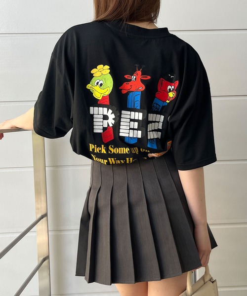 GLAMOROUS JANE(グラマラスジェーン)の「バックプリントPEZビッグTシャツ(Tシャツ/カットソー・レディース・チャコールグレー/オフホワイト/ブラック・FREE)」の14枚目の写真