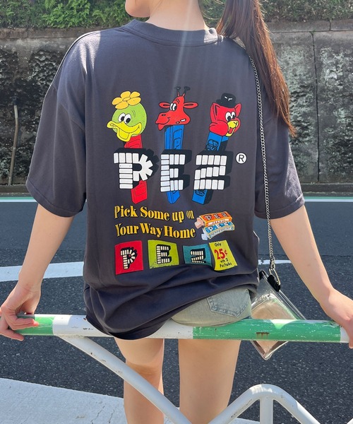 GLAMOROUS JANE(グラマラスジェーン)の「バックプリントPEZビッグTシャツ(Tシャツ/カットソー・レディース・チャコールグレー/オフホワイト/ブラック・FREE)」の22枚目の写真