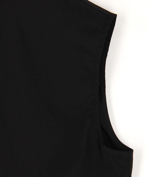 NICOLE white（ニコルホワイト）の「アノラック風スリーブレスプルオーバー（パーカー・レディース・ブラック/オフホワイト・FREE）」の16枚目の写真