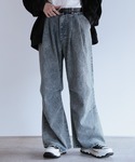 LILL(リル)の「パンツ(デニムパンツ)」