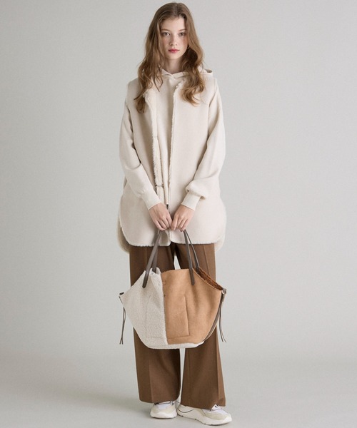 INED CLARO（イネドクラロ）の「バイカラートートバッグ（トートバッグ・レディース・アイボリー/サンドグレー・フリー）」の13枚目の写真