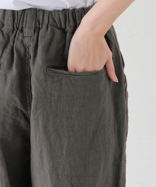 JOURNAL STANDARD LUXE(ジャーナルスタンダード ラックス)の「リネンツイル タックチノ(チノパンツ・レディース・チャコールグレー/アイボリー・SMALL/MEDIUM)」の20枚目の写真