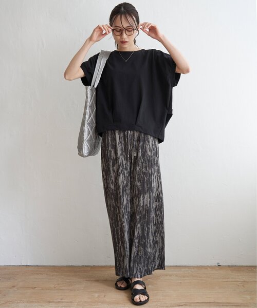 ikka(イッカ)の「【接触冷感/親子コーデ】冷感ドルマンタックプルオーバー(Tシャツ/カットソー・レディース・イエロー/ベージュ/グリーン/ブラック/オフホワイト・S/M/L)」の18枚目の写真