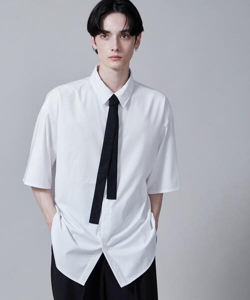 LUCY(ルーシー)の「LUCY/TRボウタイシャツ(シャツ/ブラウス・メンズ・ホワイト/ブラック・LARGE/MEDIUM)」の12枚目の写真