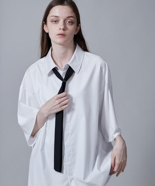 LUCY(ルーシー)の「LUCY/TRボウタイシャツ(シャツ/ブラウス・メンズ・ホワイト/ブラック・LARGE/MEDIUM)」の17枚目の写真