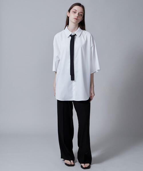 LUCY(ルーシー)の「LUCY/TRボウタイシャツ(シャツ/ブラウス・メンズ・ホワイト/ブラック・LARGE/MEDIUM)」の18枚目の写真
