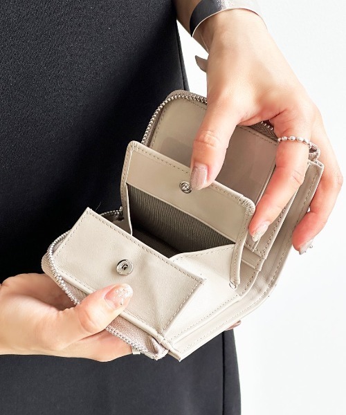 【BEAURE/ビュレ】コンビレザー ウエーブキルト ミニウォレット（財布）｜Beau're（ヴュレ）