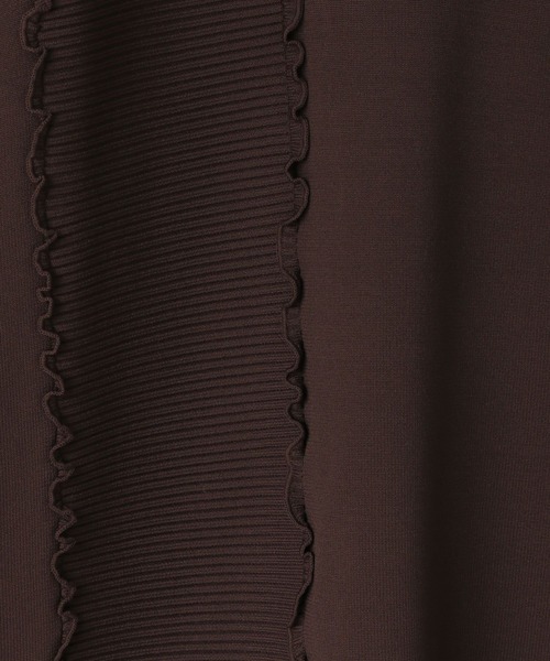 yuw(ユウ)の「【マシンウォッシャブル可能】パネルメローニットワンピース 133767(ワンピース・レディース・ブラック/レッド/ブラウン・FREE)」の9枚目の写真