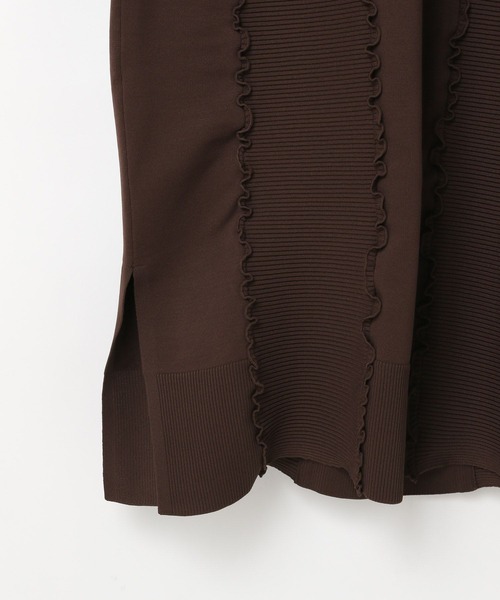 yuw(ユウ)の「【マシンウォッシャブル可能】パネルメローニットワンピース 133767(ワンピース・レディース・ブラック/レッド/ブラウン・FREE)」の6枚目の写真