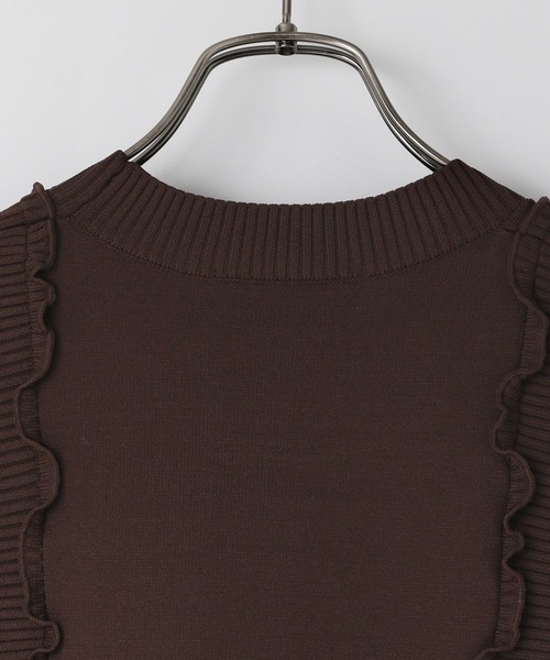 yuw(ユウ)の「【マシンウォッシャブル可能】パネルメローニットワンピース 133767(ワンピース・レディース・ブラック/レッド/ブラウン・FREE)」の4枚目の写真