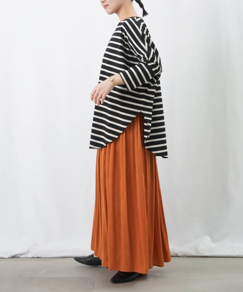 LUCA/LADY LUCK LUCA（ルカ/レディラックルカ）の「LC/LLL ドルマンボーダーカットソー / バックスリット七分袖ボーダーカットソー（Tシャツ/カットソー・レディース・ブラック/アイボリー/グレー・FREE）」の9枚目の写真