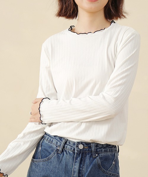 Doux Belle(ドゥーベル)の「ベーシックリブニットトップス(Tシャツ/カットソー・レディース・ネイビー/イエロー/ブラック/グレー/ブルー/オフホワイト・MEDIUM/LARGE/X-LARGE)」の2枚目の写真