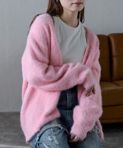 ap retro（アプレトロ）の「シャギーVネックカーデ（カーディガン/ボレロ・レディース・ベージュ/ピンク/オフホワイト/グレー/チャコールグレー/ブラック・FREE）」の6枚目の写真