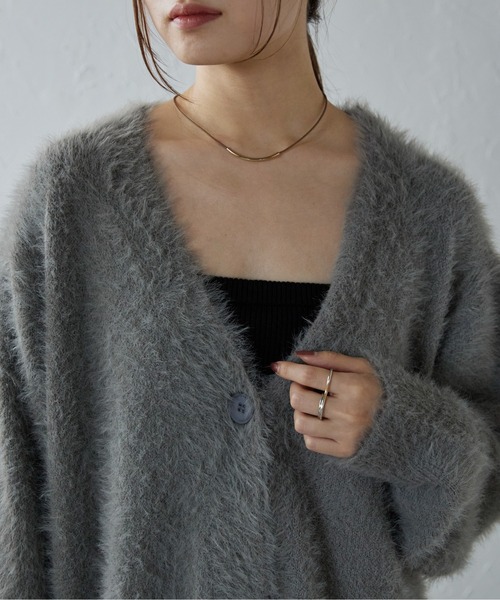 ap retro（アプレトロ）の「シャギーVネックカーデ（カーディガン/ボレロ・レディース・ベージュ/ピンク/オフホワイト/グレー/チャコールグレー/ブラック・FREE）」の13枚目の写真