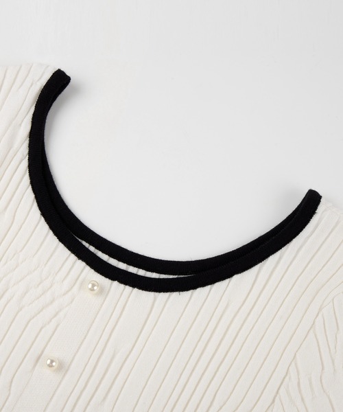 SAISON DE PAPILLON(セゾンドパピヨン)の「ランダムリブ編みぺプラム裾ニットプルオーバー(ニット/セーター・レディース・アイボリー/ブラック・M/L)」の8枚目の写真