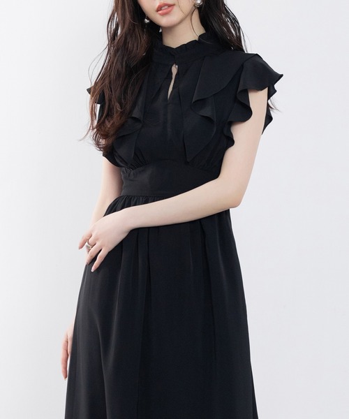DRESS PLUS（ドレスプラス）の「フリルカラーロング丈ジョゼットワンピース（ワンピース・レディース・アイボリー/ベージュ/ブラック・M/L/S）」の6枚目の写真