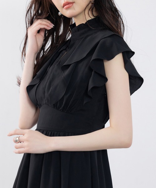 DRESS PLUS（ドレスプラス）の「フリルカラーロング丈ジョゼットワンピース（ワンピース・レディース・アイボリー/ベージュ/ブラック・M/L/S）」の7枚目の写真