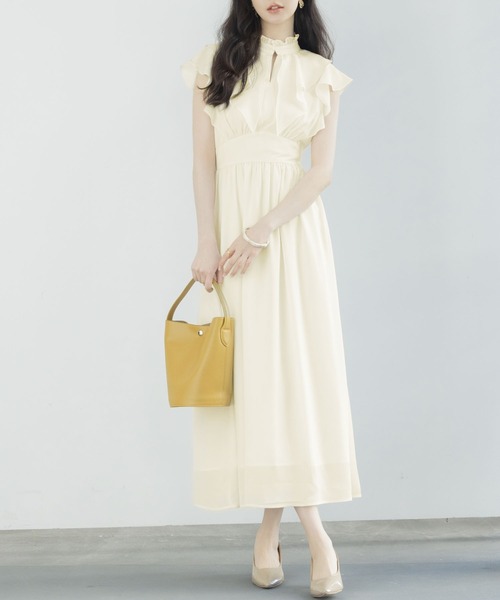 DRESS PLUS（ドレスプラス）の「フリルカラーロング丈ジョゼットワンピース（ワンピース・レディース・アイボリー/ベージュ/ブラック・M/L/S）」の21枚目の写真