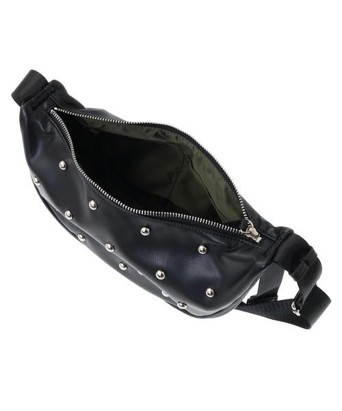 CONVERSE TOKYO（コンバーストウキョウ）の「STUDS MOON SHOULDER BAG