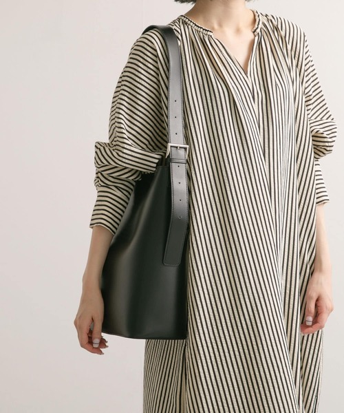 URBAN RESEARCH DOORS(アーバンリサーチドアーズ)の「ワンハンドルA4トート(トートバッグ・レディース・ブラウン/ブラック・ONE)」の7枚目の写真