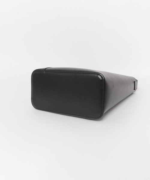 URBAN RESEARCH DOORS(アーバンリサーチドアーズ)の「ワンハンドルA4トート(トートバッグ・レディース・ブラウン/ブラック・ONE)」の13枚目の写真