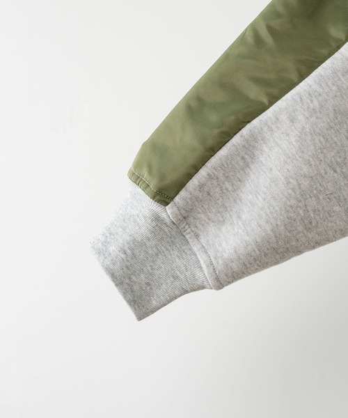 INTER FACTORY（インターファクトリー）の「NANA - ドッキングスウェット - made in INTER FACTORY（スウェット・レディース・グレー・MEDIUM/LARGE）」の3枚目の写真