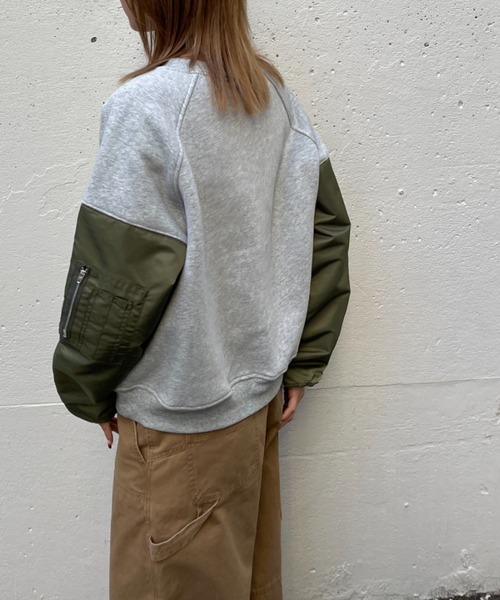 INTER FACTORY（インターファクトリー）の「NANA - ドッキングスウェット - made in INTER FACTORY（スウェット・レディース・グレー・MEDIUM/LARGE）」の12枚目の写真