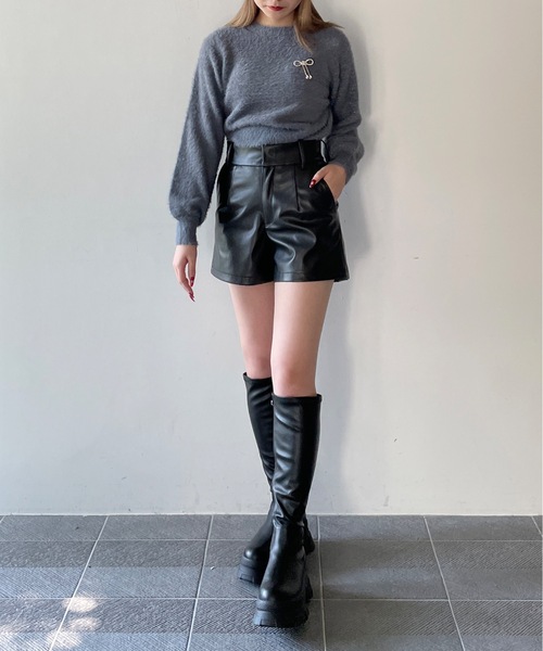 one way（ワンウェイ）の「リボンブローチ付きフェザープルニット（ニット/セーター・レディース・レッド/ホワイト/グレー/ピンク・FREE）」の22枚目の写真