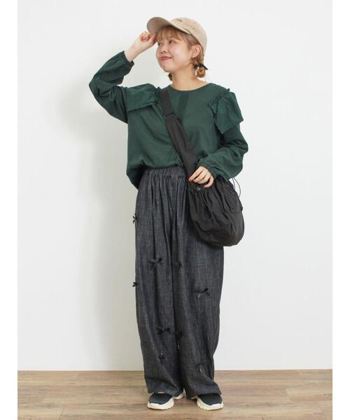 Samansa Mos2(サマンサ モスモス)の「肩ハンカチ刺繍レースカットソー(Tシャツ/カットソー・レディース・グリーン/ブラック/キナリ・F)」の4枚目の写真