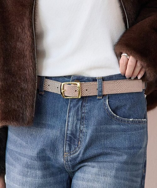 RIVE DROITE(リヴドロワ)の「【MONN.:.(モン)】SHIHOコラボ型押しベルト(ベルト・レディース・ブラック/ボルドー/キャメル/ダークブラウン/グレイッシュベージュ・FREE)」の1枚目の写真