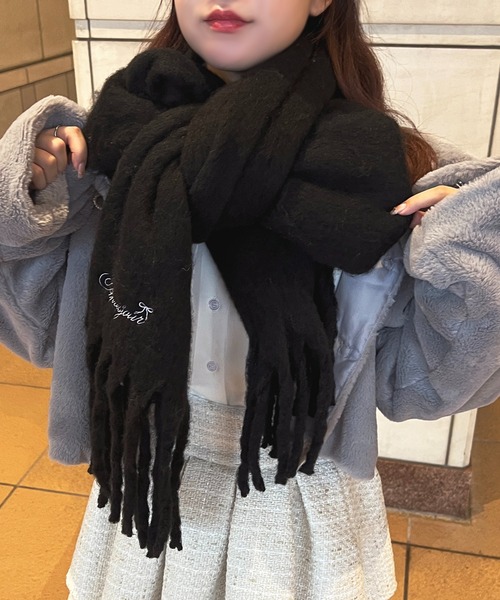 apres jour（アプレジュール）の「アソート刺繍入りマフラー【ZOZOTOWN限定アイテム】（マフラー・レディース・ライトブルー/ブラック/オフホワイト/ピンク系その他/ブラウン系その他・FREE）」の9枚目の写真