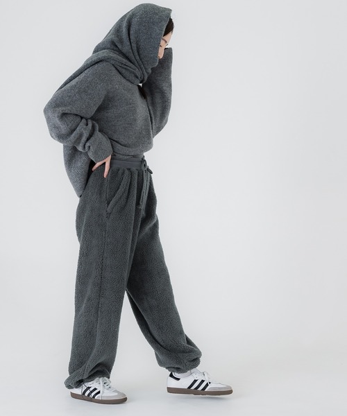 coca(coca)(コカ)の「ボアイージーパンツ 裾ドロスト(その他パンツ・レディース・チャコール/ライトベージュ・L/M)」の16枚目の写真