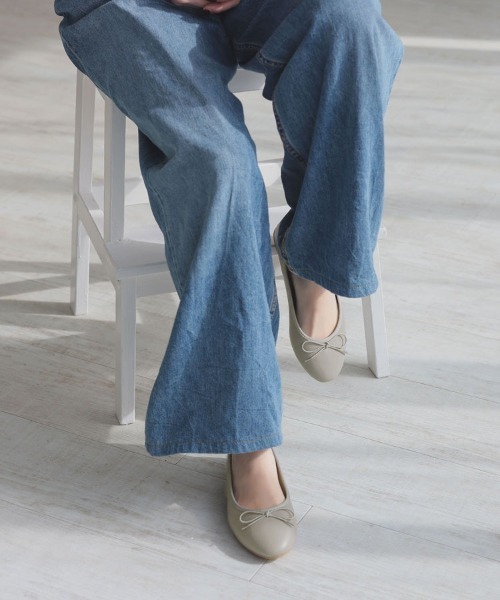 DONOBAN(ドノバン)の「ラウンドトゥバレエシューズ(バレエシューズ・レディース・ライトグレー/ブラック/アイボリー/ベージュ・M)」の8枚目の写真