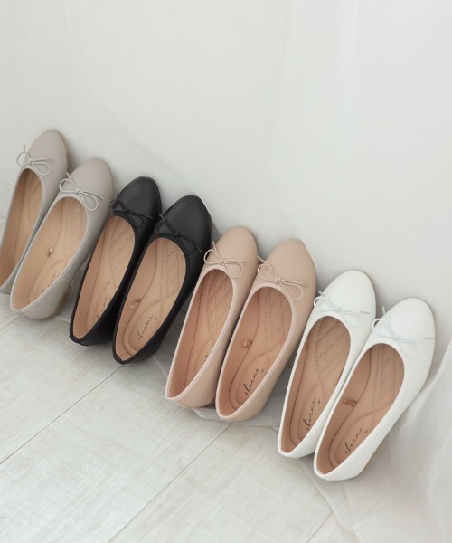 DONOBAN(ドノバン)の「ラウンドトゥバレエシューズ(バレエシューズ・レディース・ライトグレー/ブラック/アイボリー/ベージュ・M)」の9枚目の写真