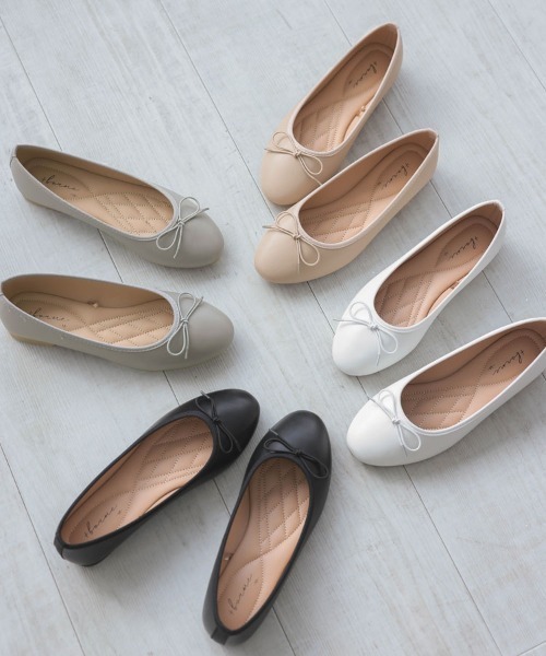 DONOBAN(ドノバン)の「ラウンドトゥバレエシューズ(バレエシューズ・レディース・ライトグレー/ブラック/アイボリー/ベージュ・M)」の12枚目の写真