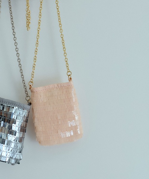 ADAM ET ROPE'（アダムエロペ）の「スパンコールアクセサリーポシェット（ショルダーバッグ・レディース・ブラック/ピンク/シルバー/ゴールド・FREE）」の3枚目の写真