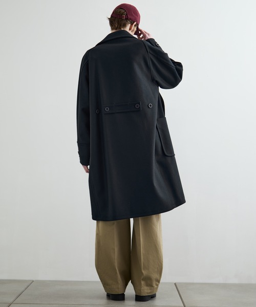 PUBLIC TOKYO(パブリックトウキョウ)の「〈3WAY〉Super140s メルトンラップオーバーサイズスタンドチェスターコート / Pコート(チェスターコート・メンズ・ブラック/オリーブ/ダークグレー・1/2/3)」の22枚目の写真