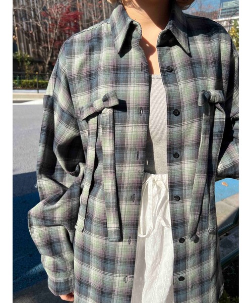 WC（ダブル シー）の「リボンチェックビッグシャツ（シャツ/ブラウス・レディース・ブラウン/グリーン/ピンク・FREE）」の10枚目の写真