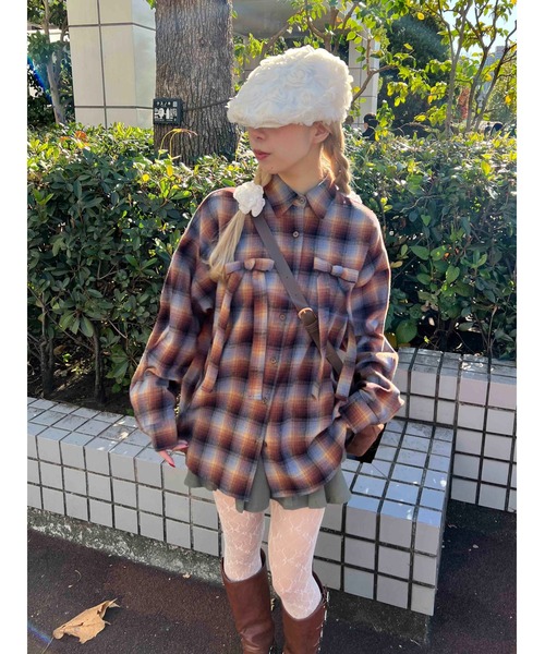 WC（ダブル シー）の「リボンチェックビッグシャツ（シャツ/ブラウス・レディース・ブラウン/グリーン/ピンク・FREE）」の7枚目の写真