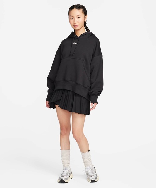 NIKE（ナイキ）の「《セットアップ対応商品》ナイキ スポーツウェア フェニックス フリース ウィメンズ オーバーオーバーサイズド プルオーバー パーカー / Nike Sportswear Phoenix Fleece Women's Over-Oversized Pullover Hoodie DQ5859-010 Black（パーカー・レディース・ブラック・S/M/L/2XL/XL/XS）」の9枚目の写真