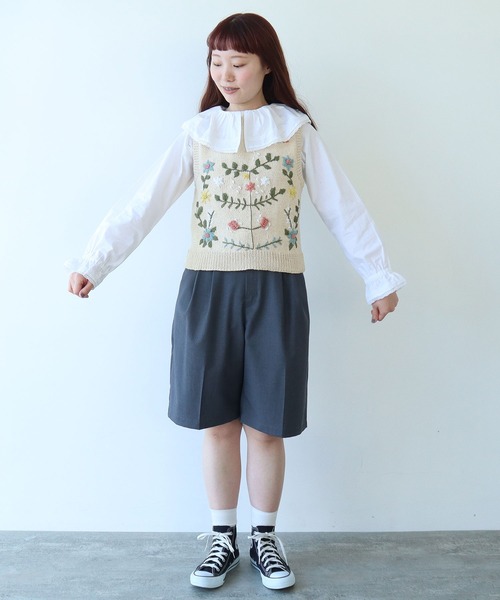 セール】○ネパールハンドニット 花束刺繍ベスト（ベスト