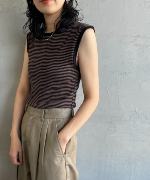 MILLER（ミラー）の「【FUDGE 7月号掲載】[MILLER/ミラー] 別注 配色 パネルリブタンクトップ（タンクトップ・レディース・アイボリー/ブラック/ワイン/オレンジ/ネイビー/ブラウン・F）」の4枚目の写真