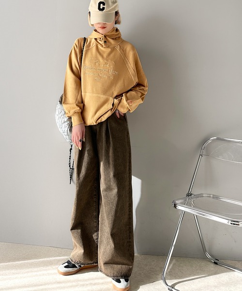 Java(ジャバ)の「《Javaジャバコラボ》個性が際立つアートな一着!ヴィンテージ風フットボールデザインピグメントオーバーサイズパーカー(長袖)(パーカー・メンズ・ブルー系/ベージュ系その他/チャコールグレー・X-LARGE/LARGE/MEDIUM/SMALL)」の19枚目の写真