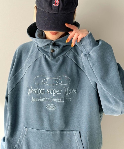 Java(ジャバ)の「《Javaジャバコラボ》個性が際立つアートな一着!ヴィンテージ風フットボールデザインピグメントオーバーサイズパーカー(長袖)(パーカー・メンズ・ブルー系/ベージュ系その他/チャコールグレー・X-LARGE/LARGE/MEDIUM/SMALL)」の22枚目の写真