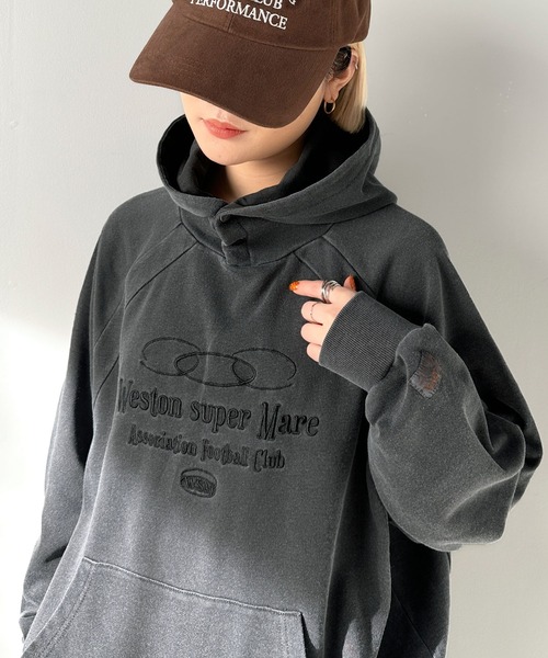 Java(ジャバ)の「《Javaジャバコラボ》個性が際立つアートな一着!ヴィンテージ風フットボールデザインピグメントオーバーサイズパーカー(長袖)(パーカー・メンズ・ブルー系/ベージュ系その他/チャコールグレー・X-LARGE/LARGE/MEDIUM/SMALL)」の7枚目の写真