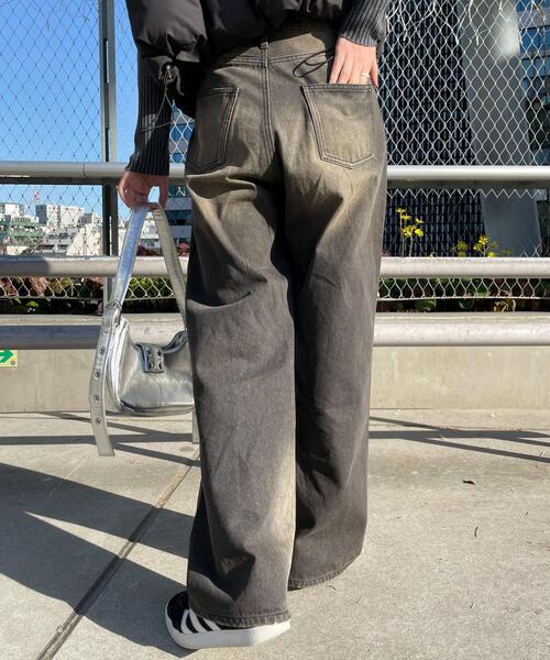 WEGO(ウィゴー)の「WEGO/ラインストーンストレートデニムパンツ(デニムパンツ・レディース・スカイブルー/ブラック・SMALL/MEDIUM)」の13枚目の写真